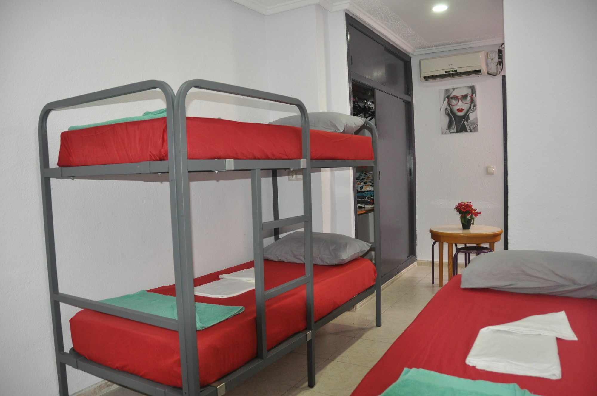 Hostal Mayor Alicante Exteriör bild